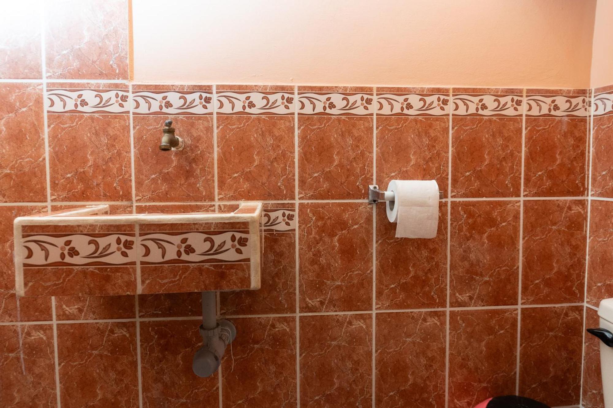 Hostal Delmy Suchitoto Luaran gambar